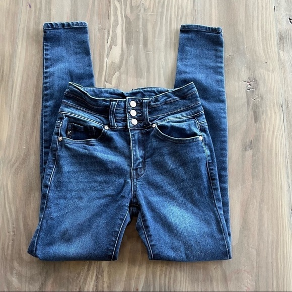 KANCAN Womens Skinny Stratton 3 Button High Rise denim Jean size: 24 - Picture 10 of 13
